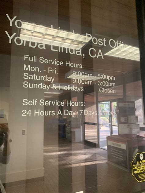 Yorba Linda Post Office, CA 92885